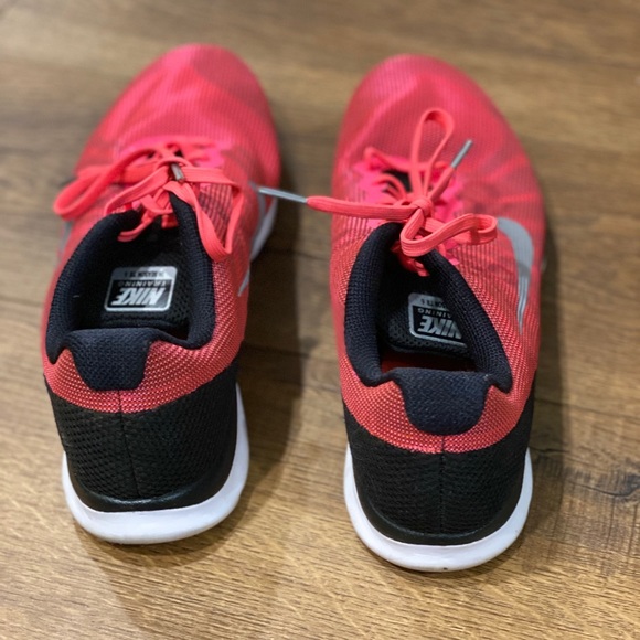 Nike Running Shoes - Picture 8 of 10